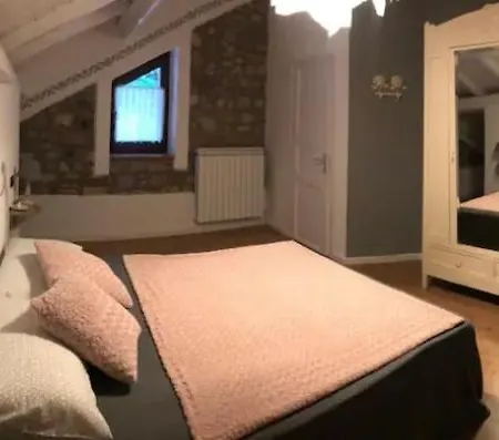 Ca' D'irene Holiday home *